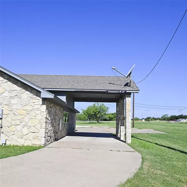 Mingus, TX 76463,117 Gordon Road