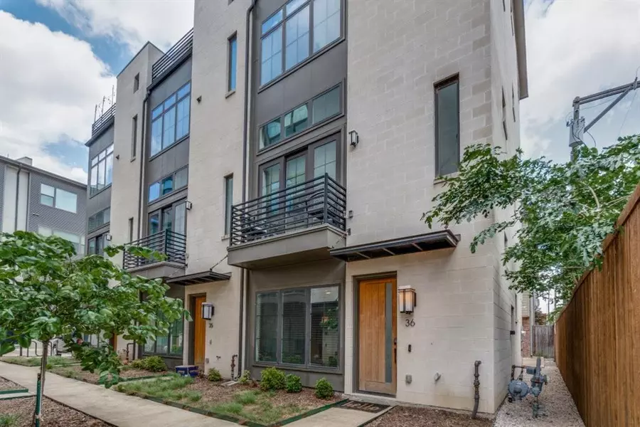 3200 Ross Avenue #36, Dallas, TX 75204