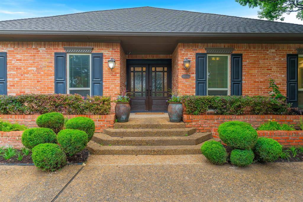 Dallas, TX 75248,6209 Sandydale Drive