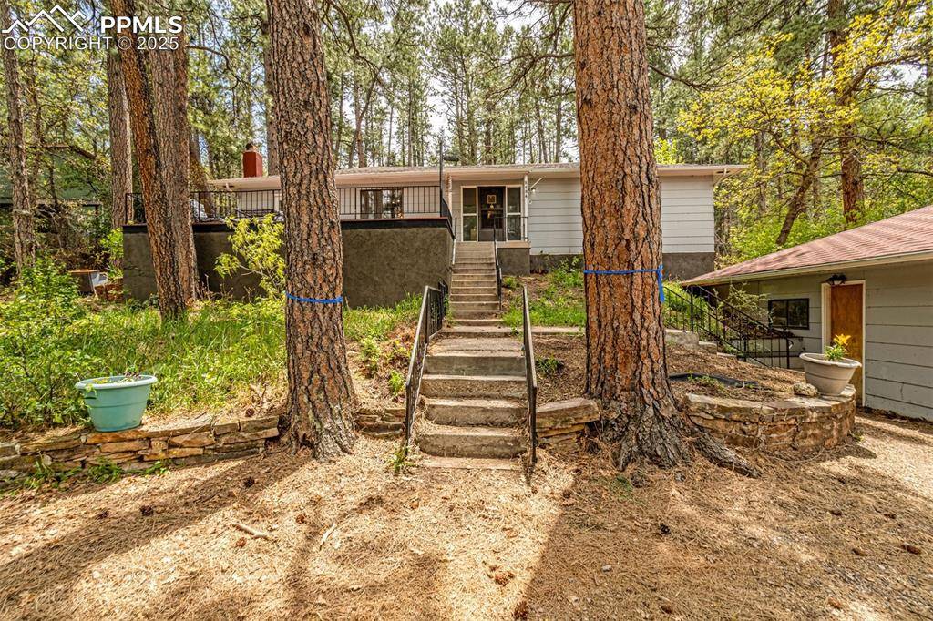 Beulah, CO 81023,8684 Pine DR