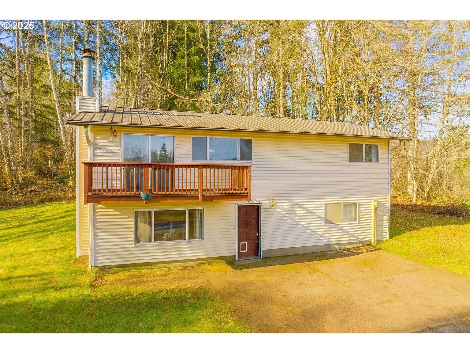1205 OR 47, Clatskanie, OR 97016