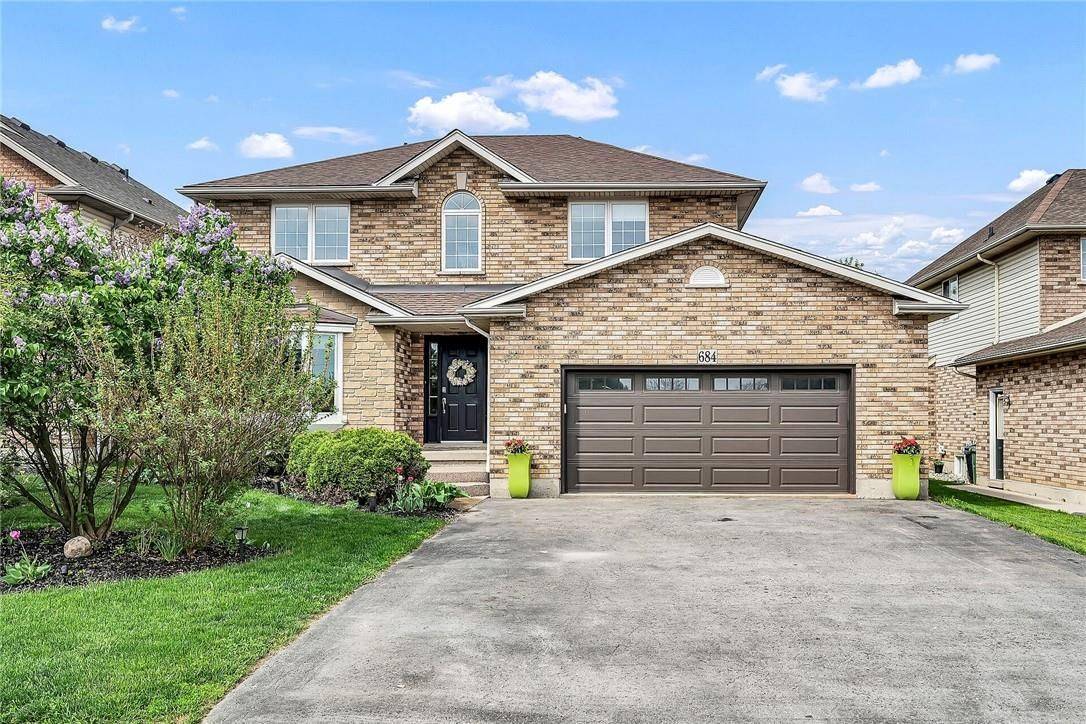684 UPPER HORNING RD, Hamilton, ON L9C 7R3