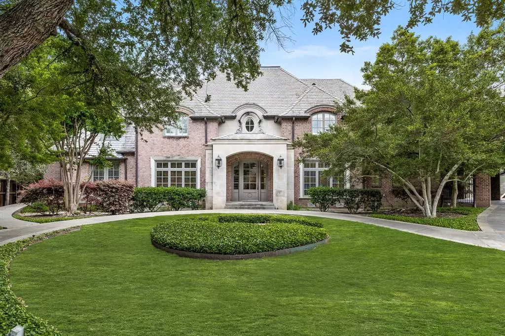 Dallas, TX 75243,8722 Arbor Park Court