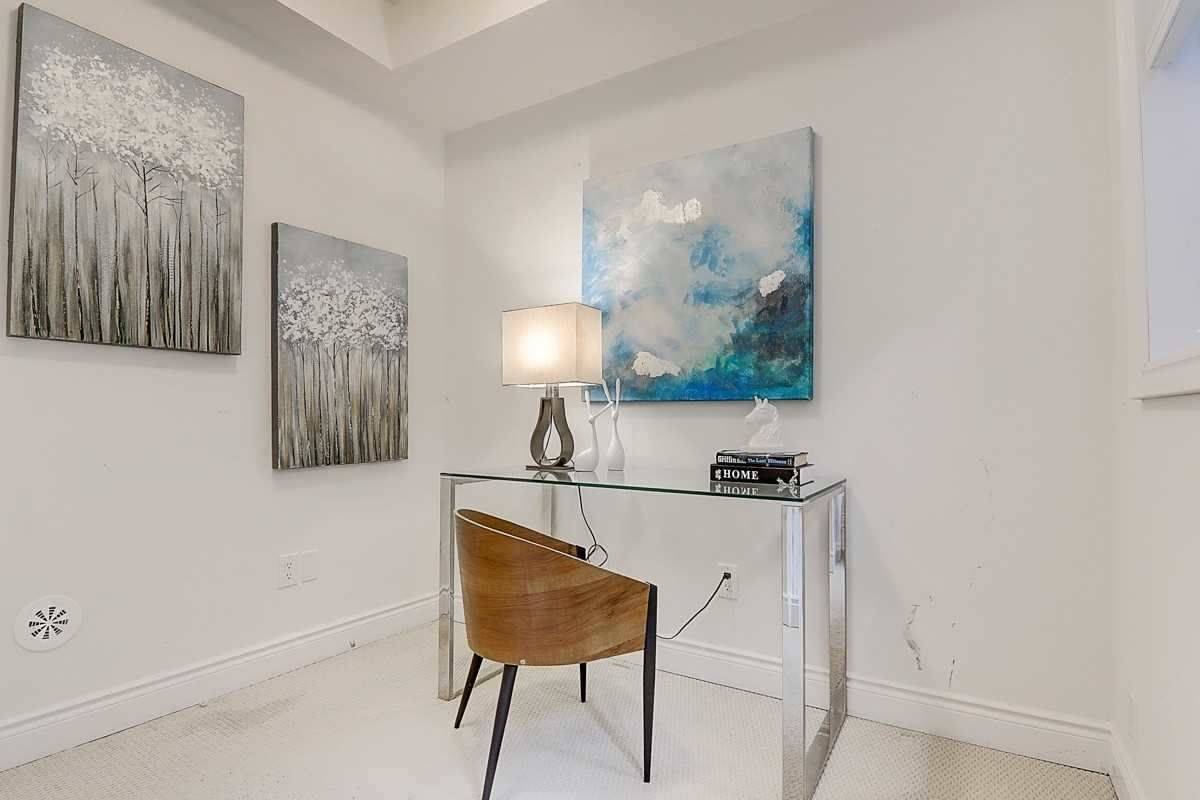 Oakville, ON L6H 0N2,260 Royalton Common N/A #41