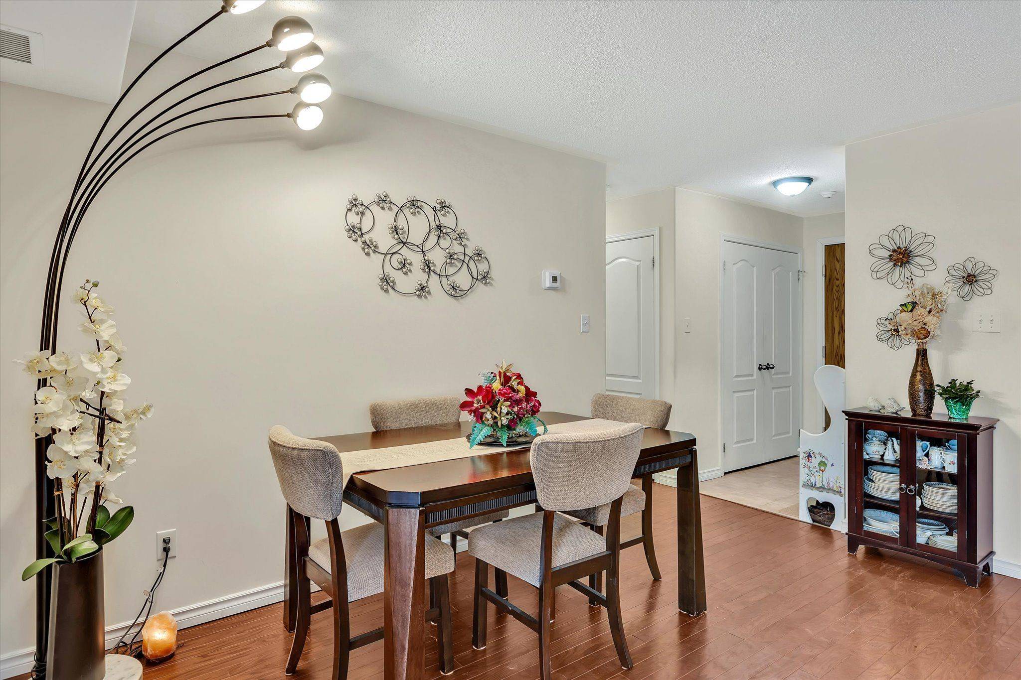 Peterborough West, ON K9K 0B5,306 Spillsbury DR #102