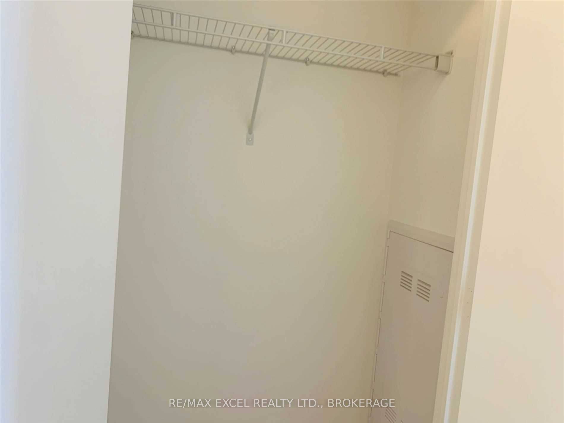 Toronto C01, ON M6K 0C9,50 Ordnance ST #1708