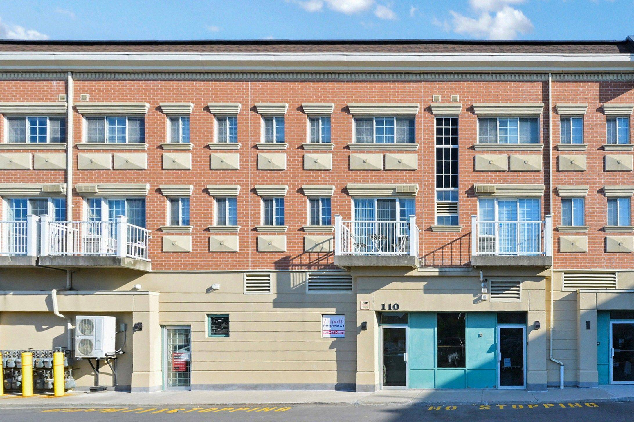 Markham, ON L6B 1B6,110 Cornell Park AVE #C212