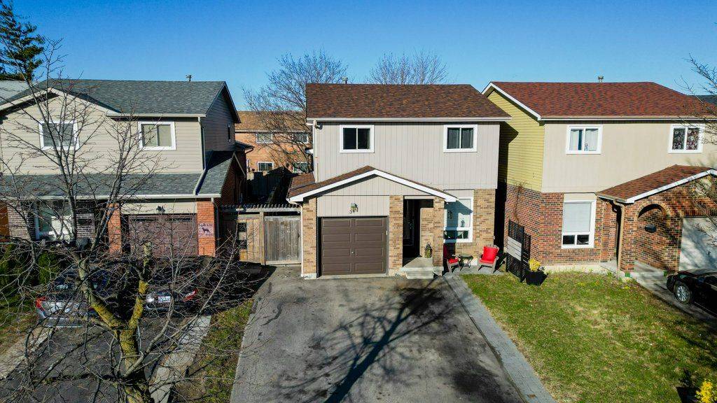 34 Langston DR, Brampton, ON L6V 3W7