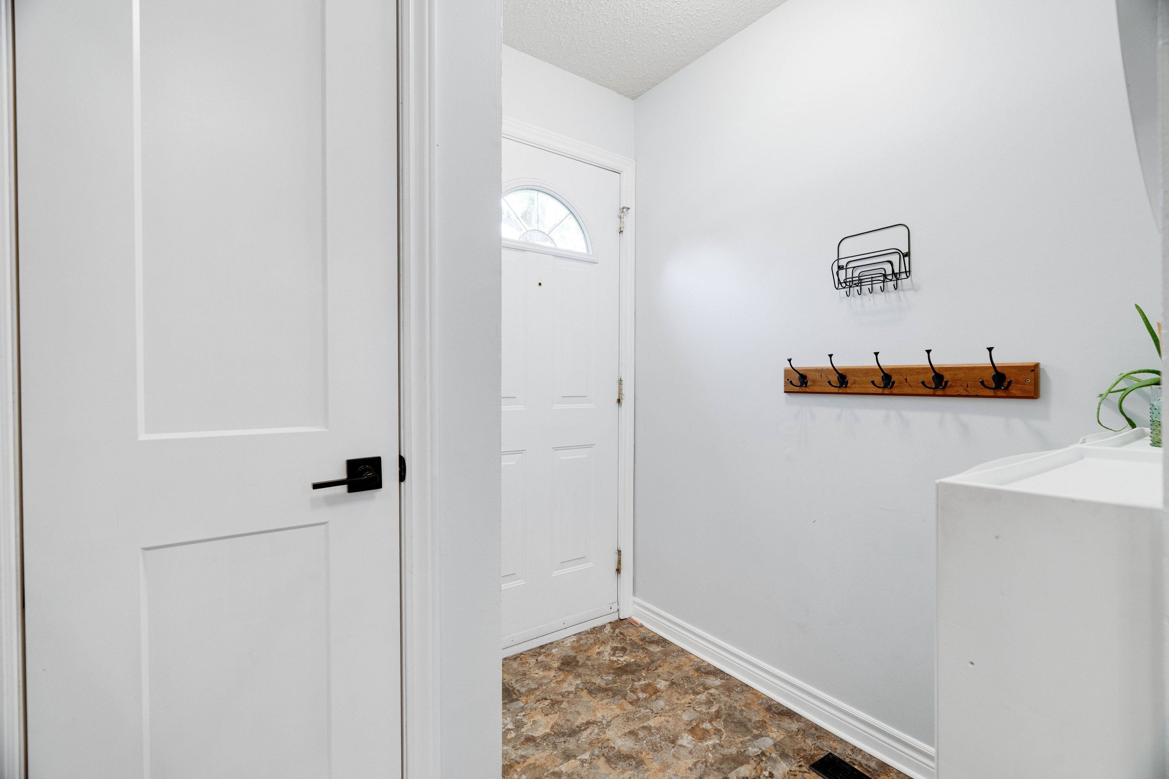 London North, ON N6G 2E9,320 Homestead CT