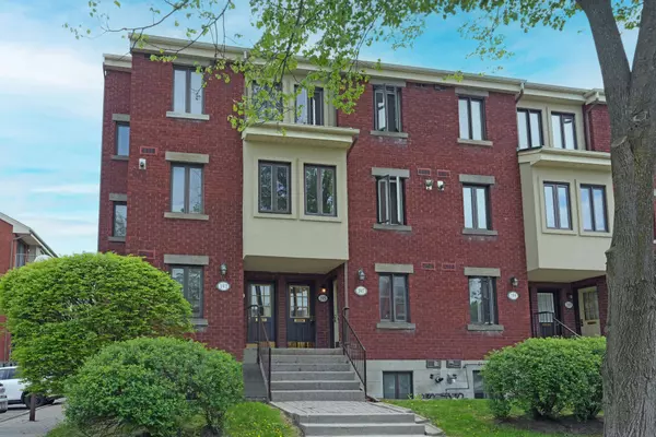 195 Alvin RD #63, Manor Park - Cardinal Glen And Area, ON K1K 2T9