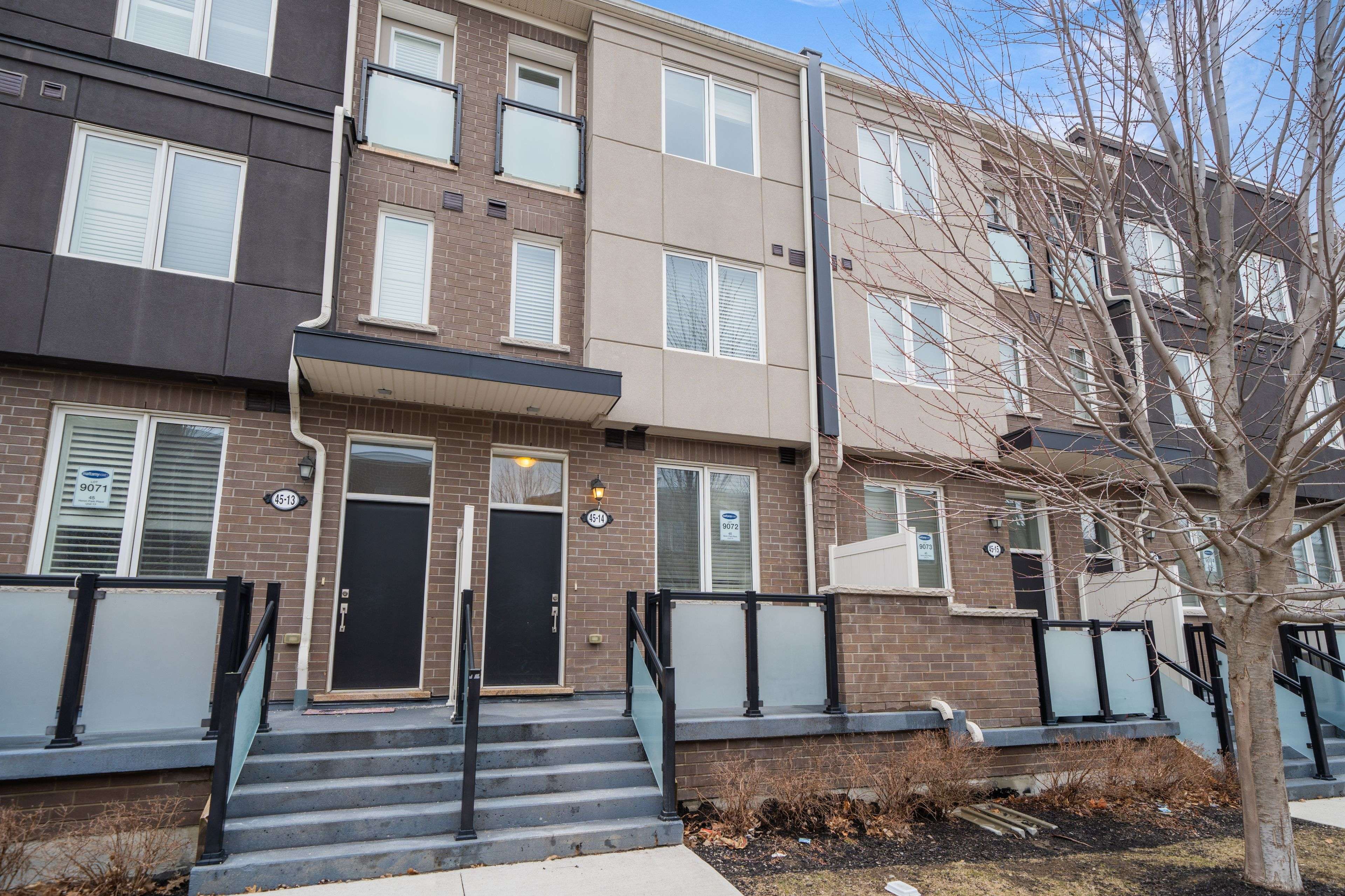 Toronto E10, ON M1E 0B8,45 Heron Park PL #14