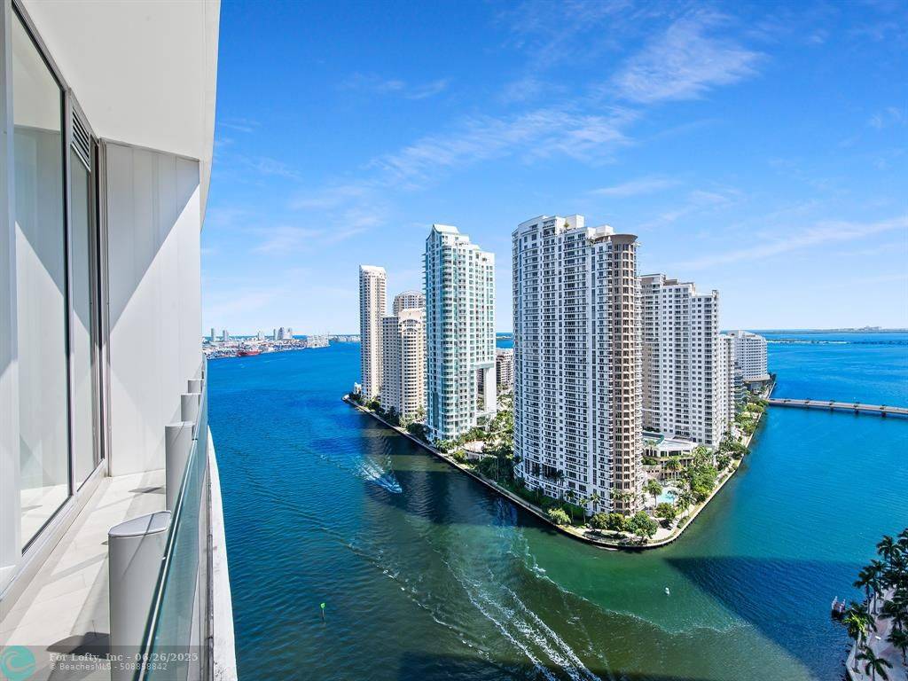 Miami, FL 33131,300 Biscayne Blvd Way  #2306