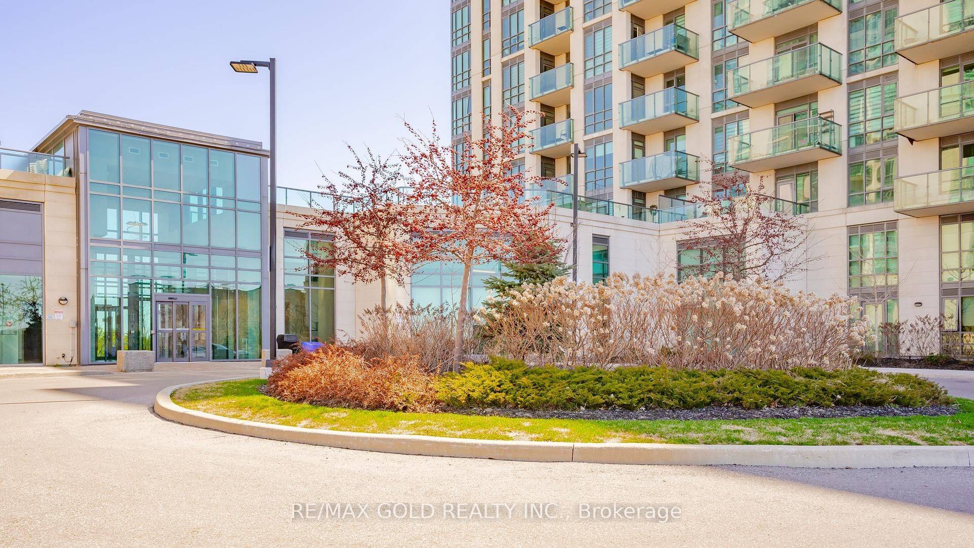 Brampton, ON L6P 4M5,65 Yorkland BLVD #1001