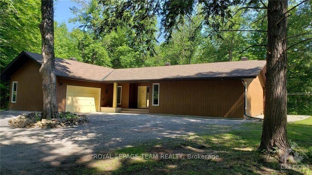 3005 Tompkins RD, North Grenville, ON K0G 1J0