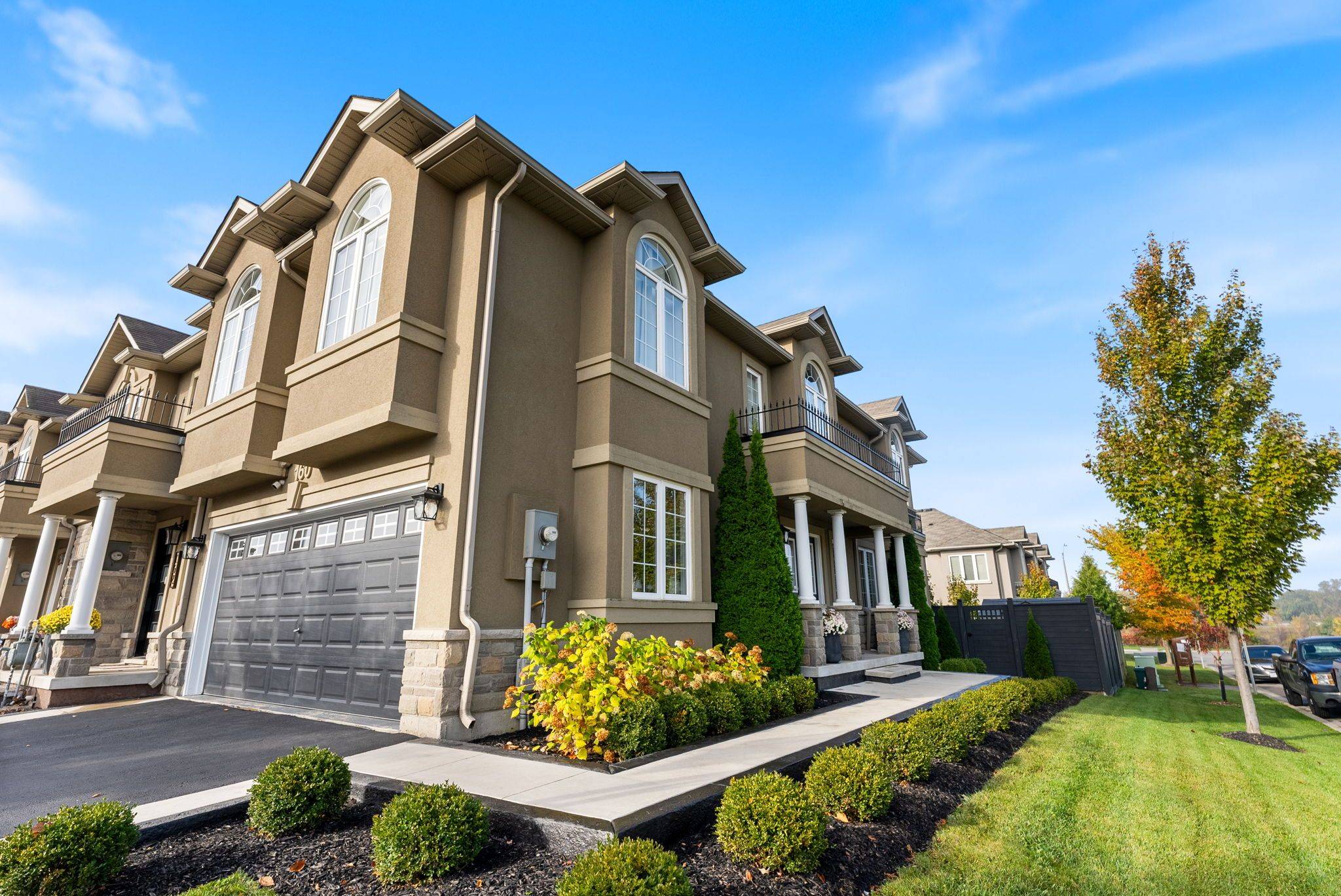 Hamilton, ON L8J 0E2,160 PENNY LN