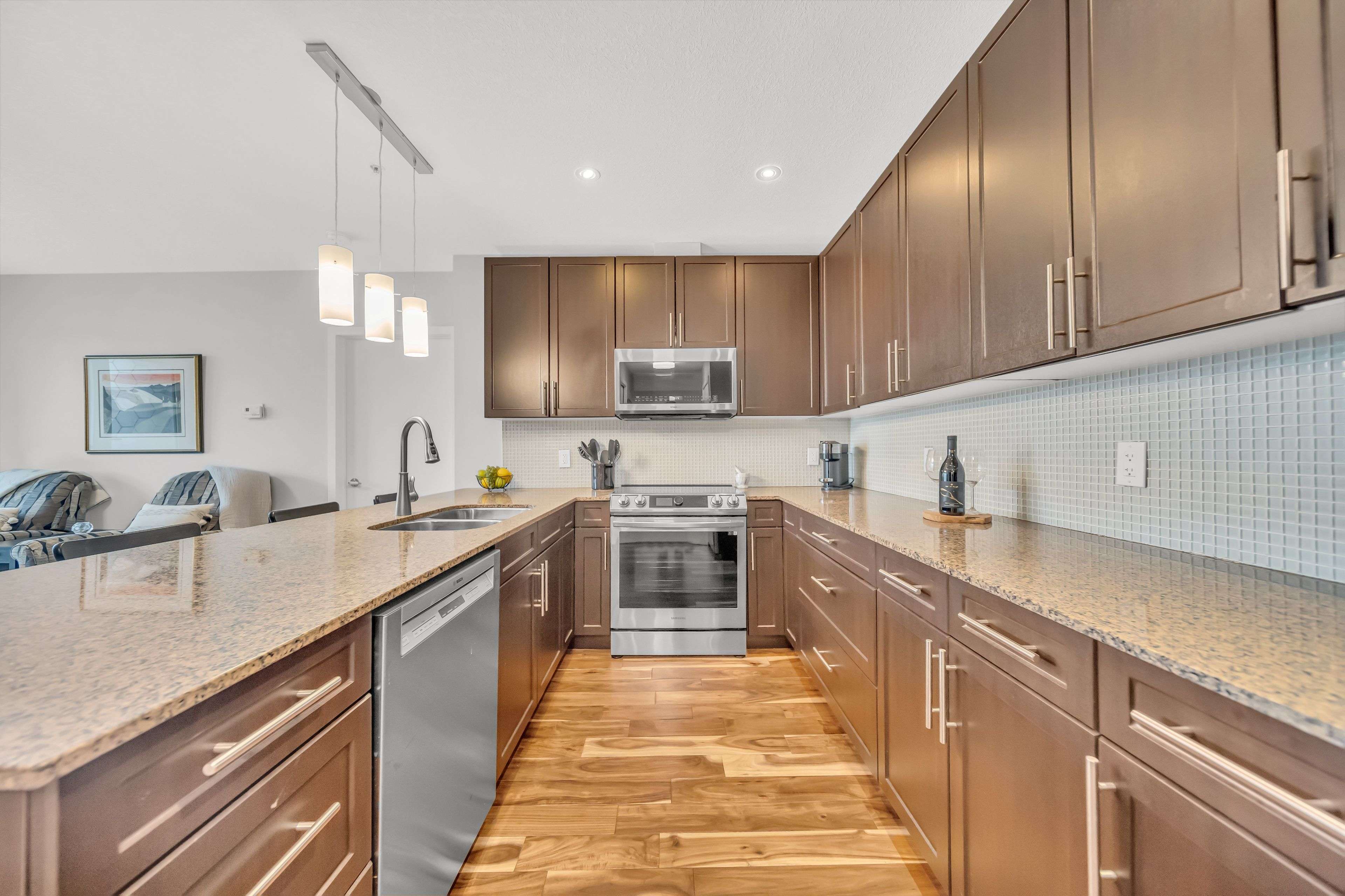 188 King ST S #214, Waterloo, ON N2J 0C6
