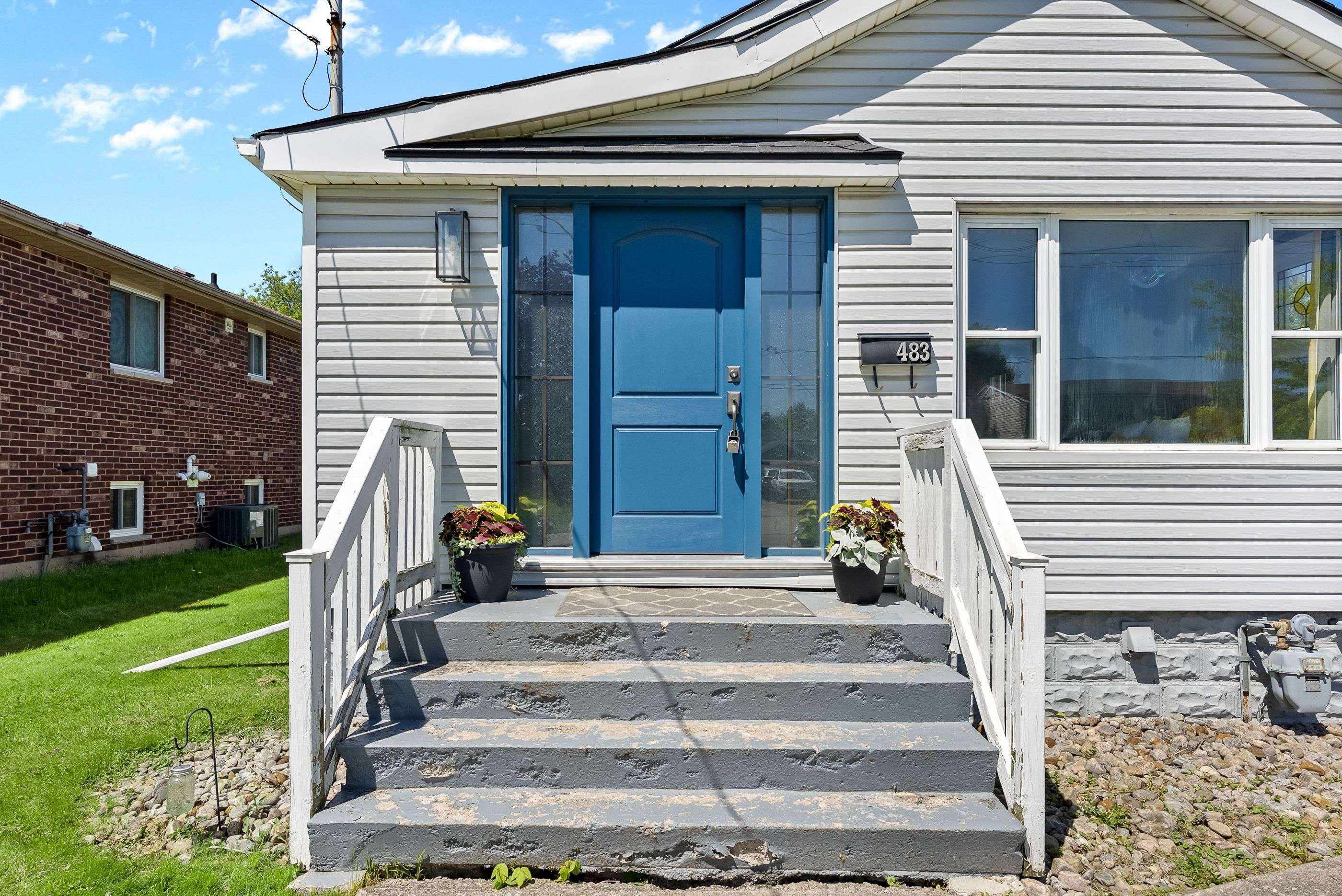 Welland, ON L3B 1N3,483 SCHOLFIELD AVE N