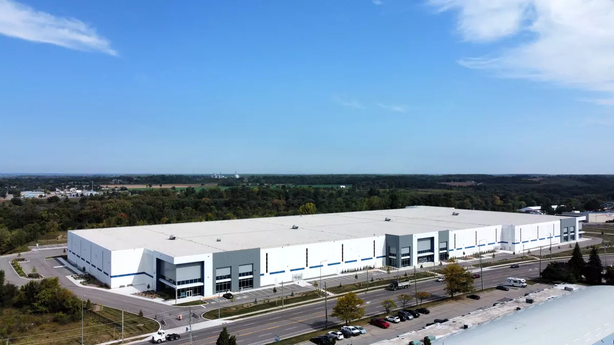Kitchener, ON N2B 3X7,355 Shirley AVE #3-4