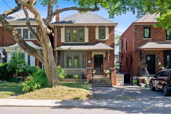7 Roe AVE, Toronto C04, ON M5M 2H6
