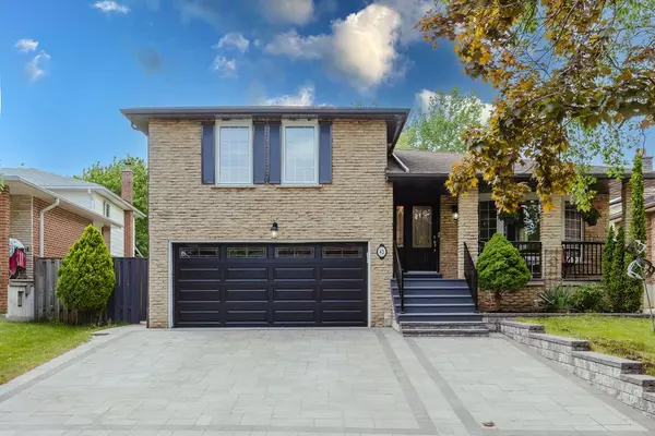 42 Satchell BLVD, Toronto E10, ON M1C 3B4