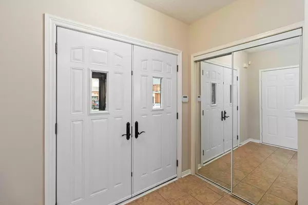 Mississauga, ON L5M 7M7,3436 Sunlight ST