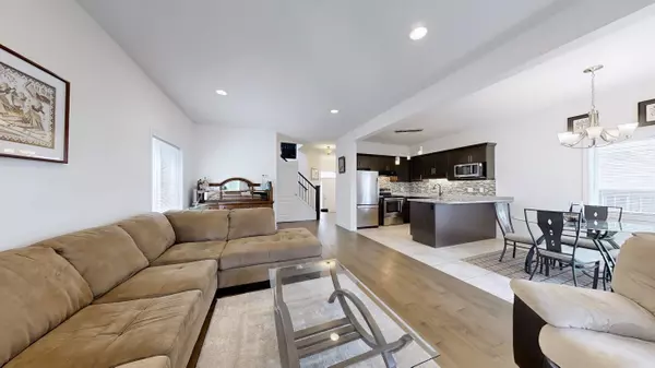 London North, ON N6G 0J1,751 Blackacres BLVD