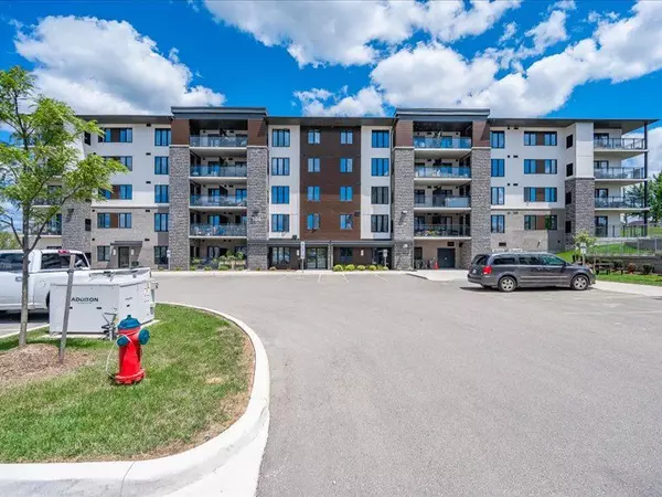 104 Summit Ridge DR #003, Guelph, ON N1E 0R5