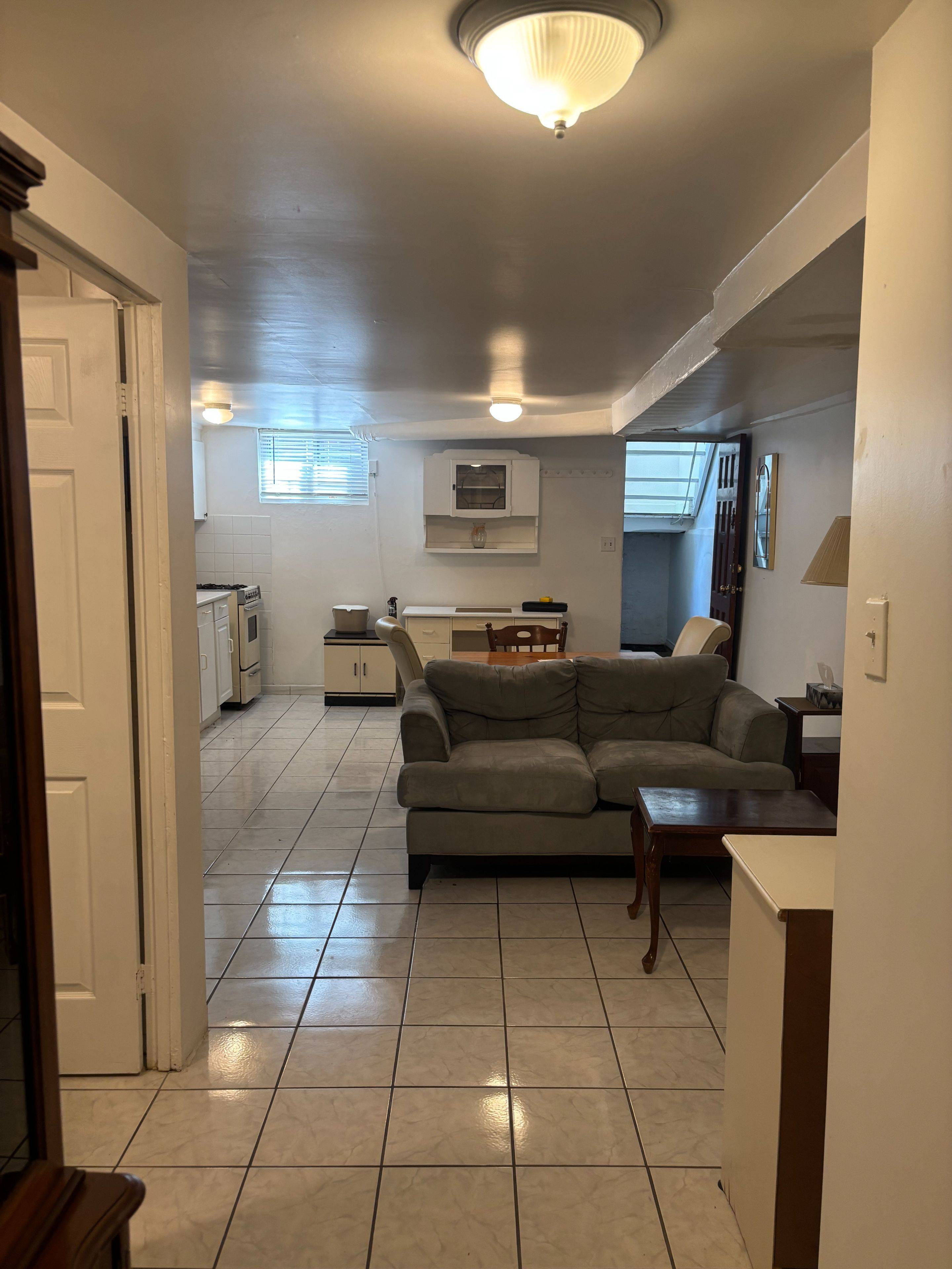 Toronto E03, ON M4J 4K2,85 Linsmore CRES