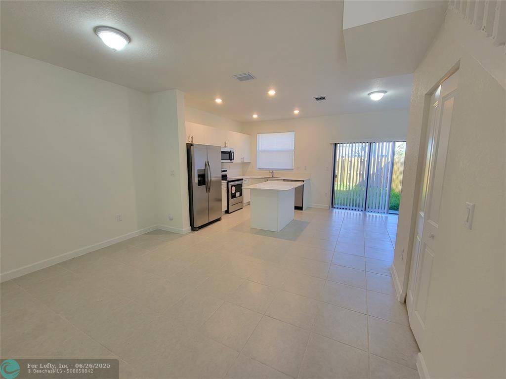 Homestead, FL 33033,[StreetName,UnitNumber,StreetNumber,StreetDirPrefix]