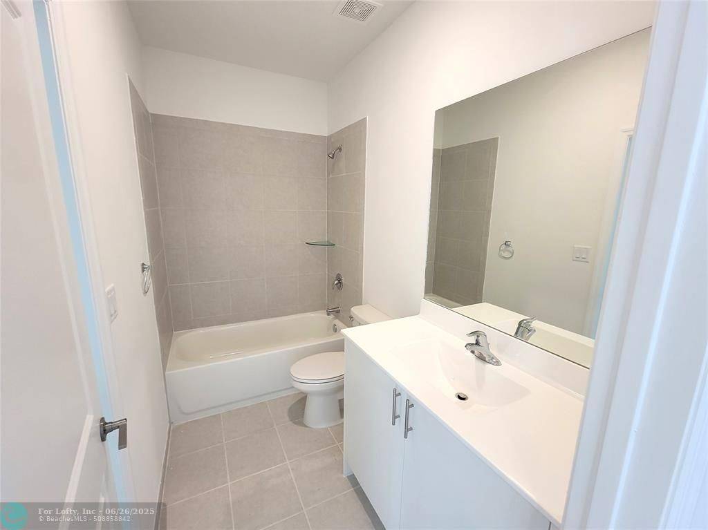 Homestead, FL 33033,[StreetName,UnitNumber,StreetNumber,StreetDirPrefix]