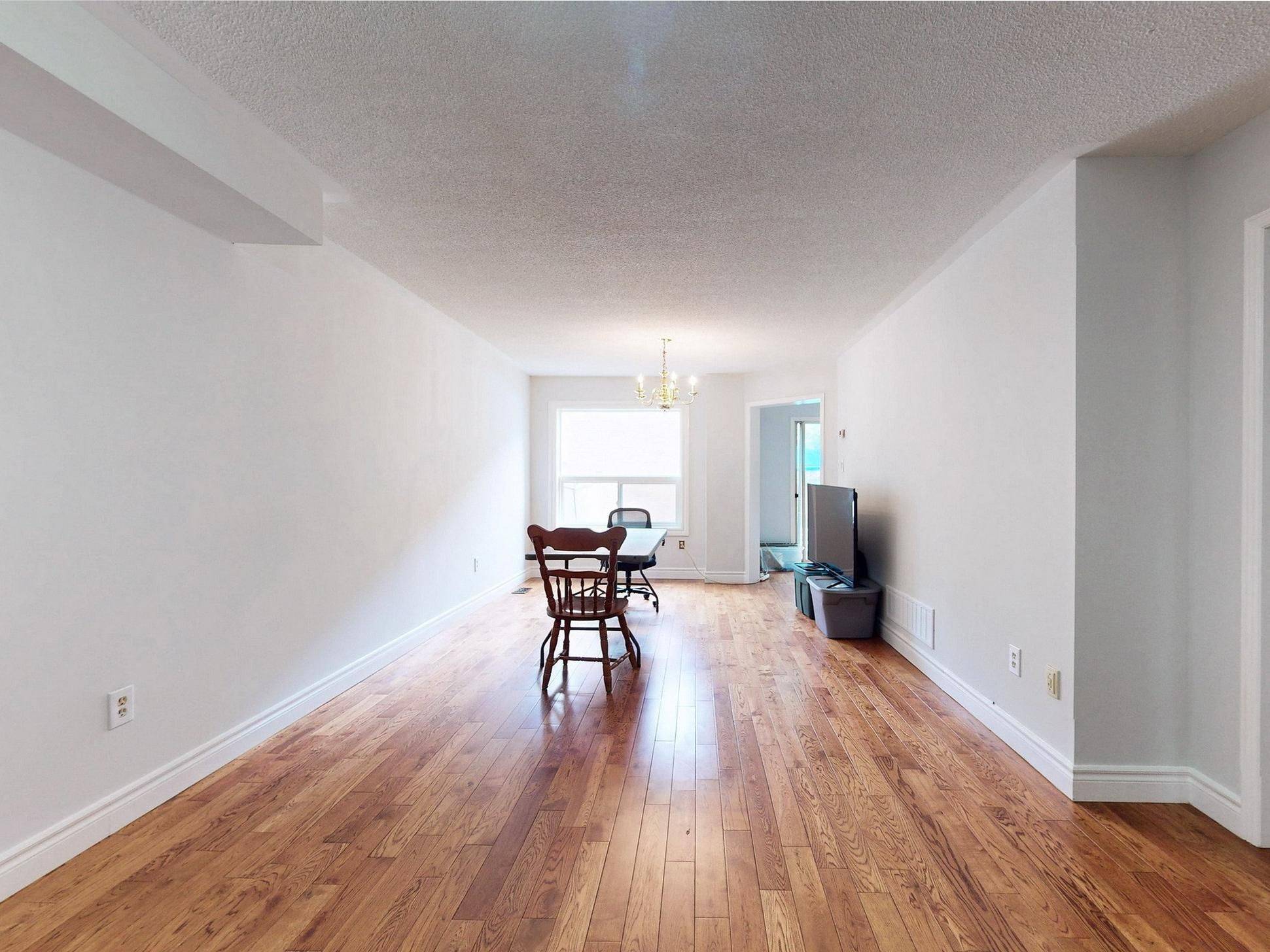 Mississauga, ON L5V 2C3,6050 Bidwell TRL #72