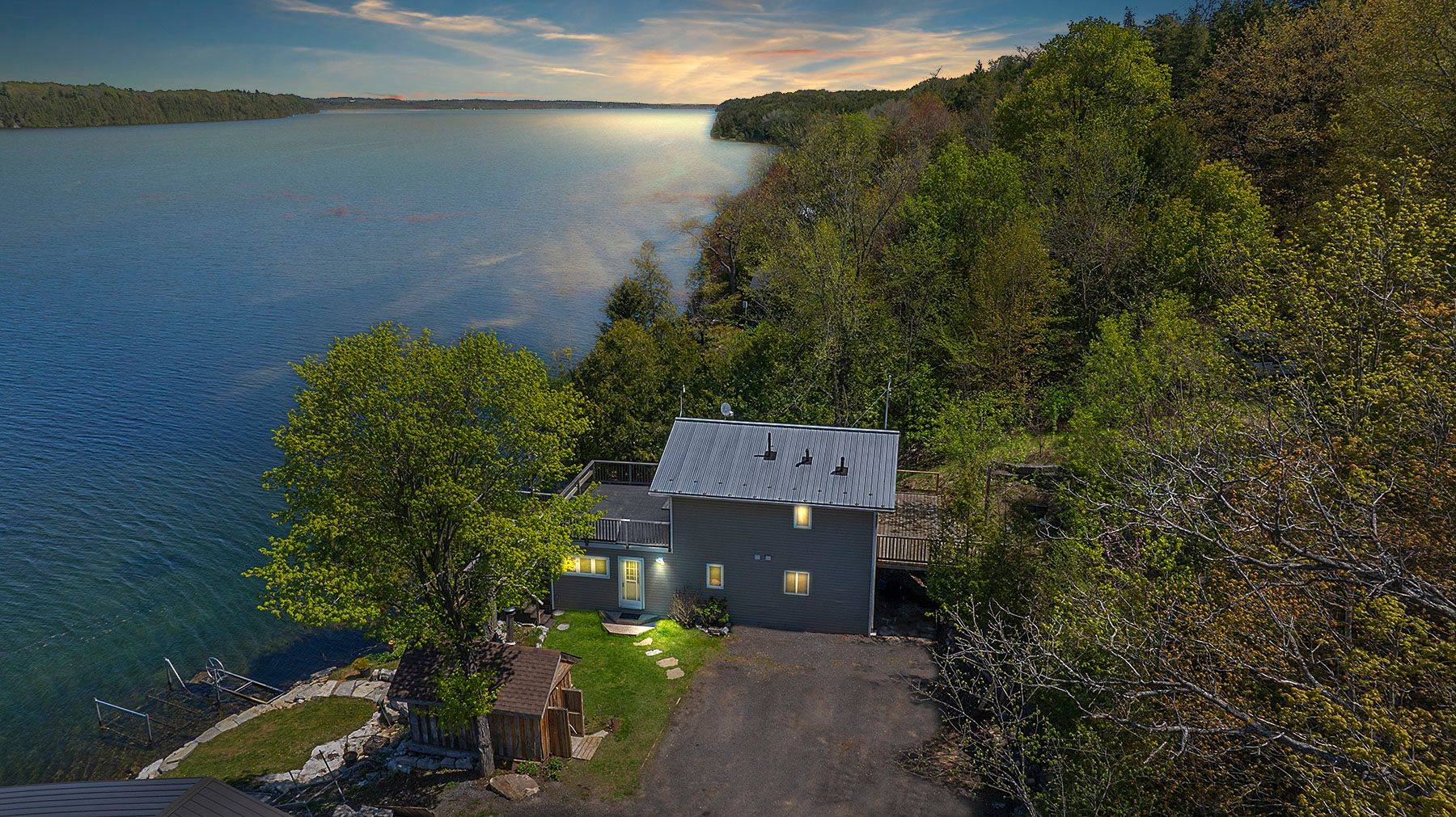 1048 Lark LN, Frontenac, ON K0H 1X0