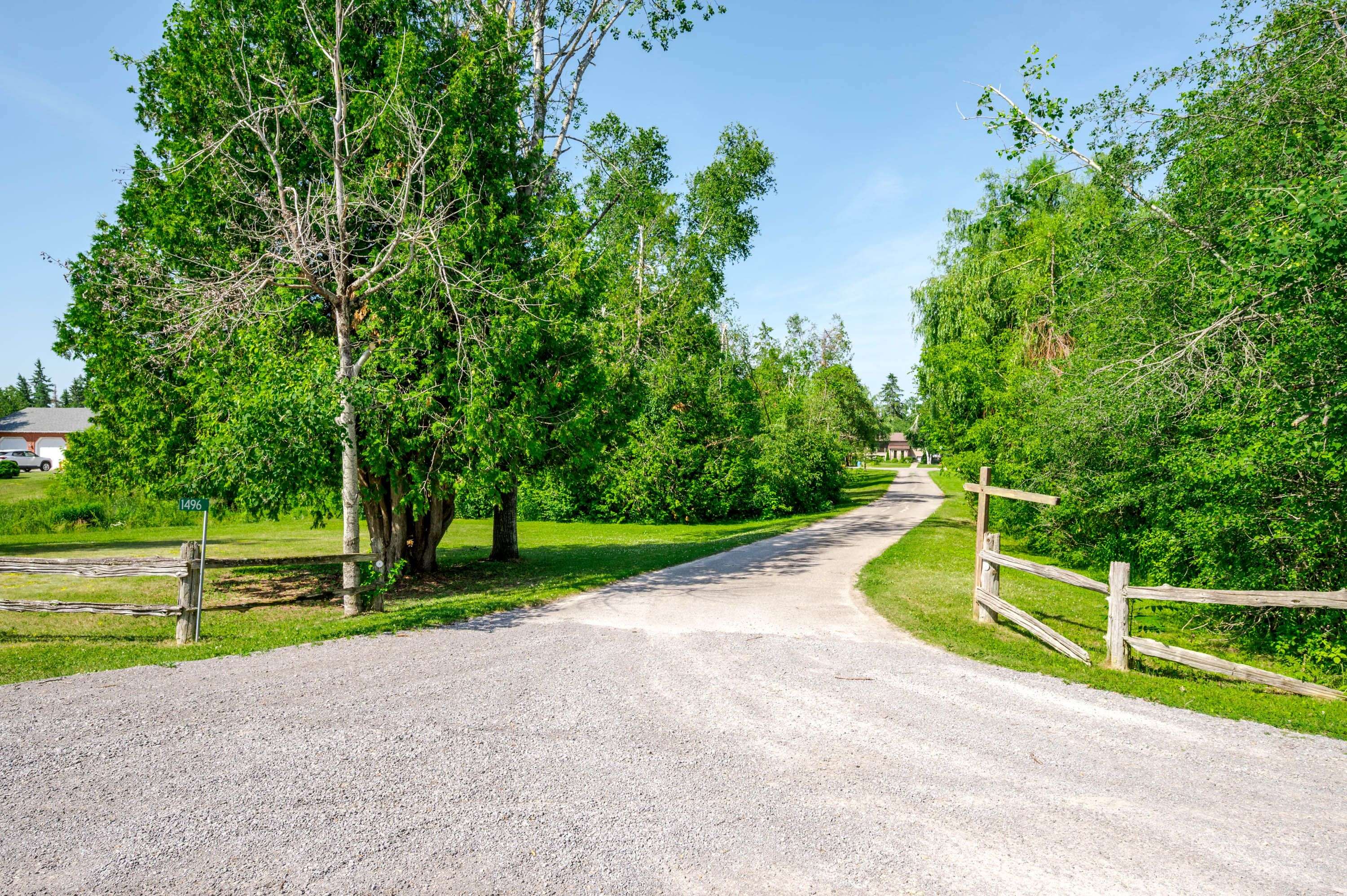 Douro-dummer, ON K9J 6Y1,1496 Bradfield RD
