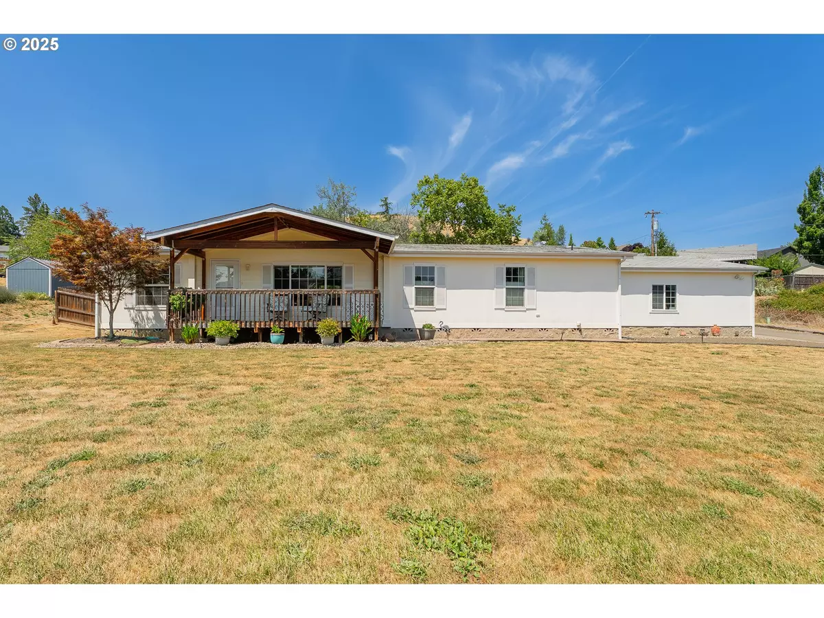 Roseburg, OR 97471,2430 LANDERS AVE