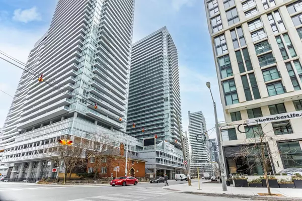 195 Redpath AVE #2908, Toronto C10, ON M4P 0E4