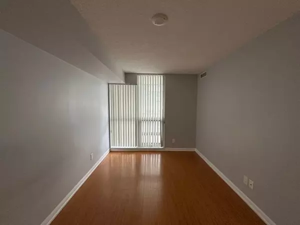 Toronto C14, ON M2M 0A9,5793 Yonge ST #801