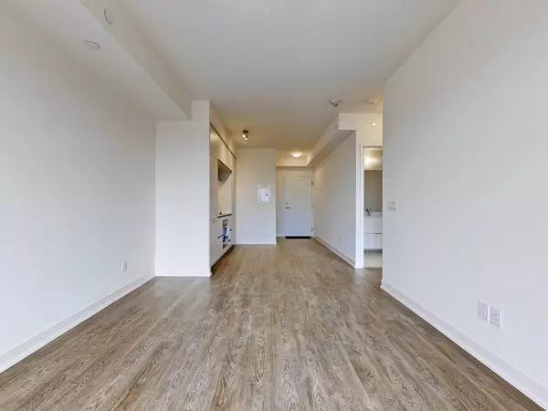 Richmond Hill, ON L4S 0N6,2 David Eyer RD #421