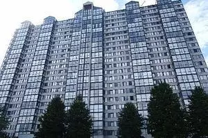350 Webb DR #1402, Mississauga, ON L5B 3W4