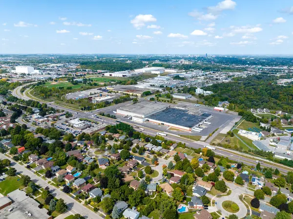 Kitchener, ON N2C 1L3,530 Manitou DR