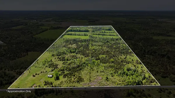 Stone Mills, ON K0K 2S0,B-2 HUNT RD