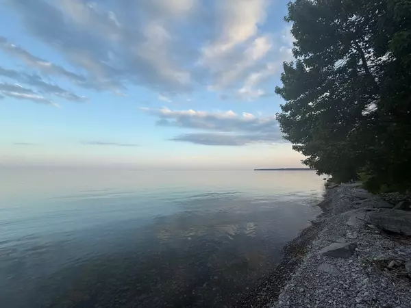 Prince Edward County, ON K0K 2T0,129 Cressy Lakeside RD