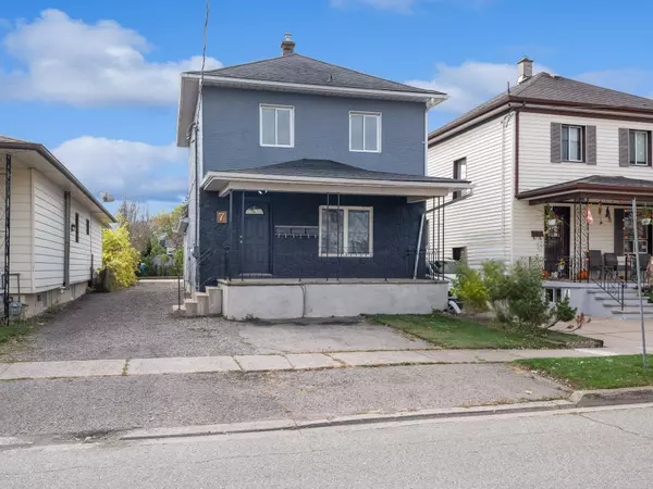 7 Maitland ST #Main, Thorold, ON L2V 3A4