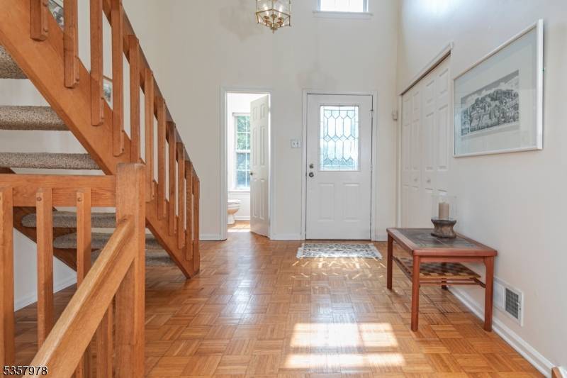 Montgomery Twp., NJ 08540,36F Needham Way