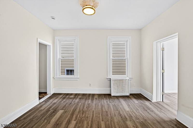 Elizabeth City, NJ 07206,521 Fulton St