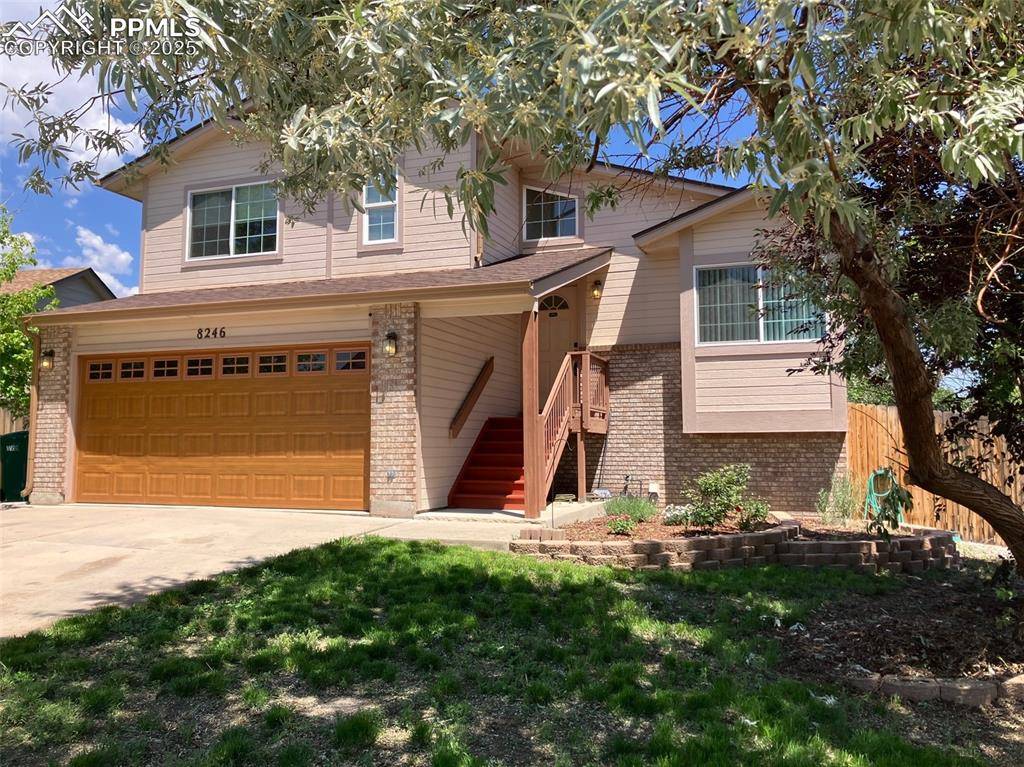 Colorado Springs, CO 80925,8246 Pinegate DR