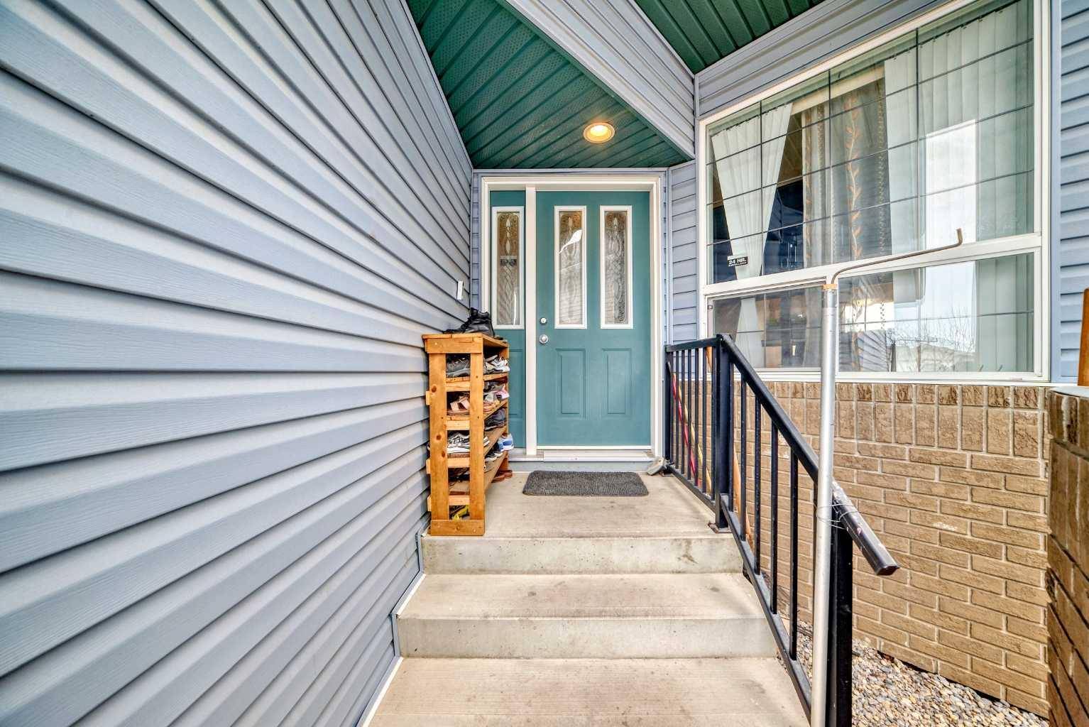 Calgary, AB T3J 5A8,75 Taralea CRES NE