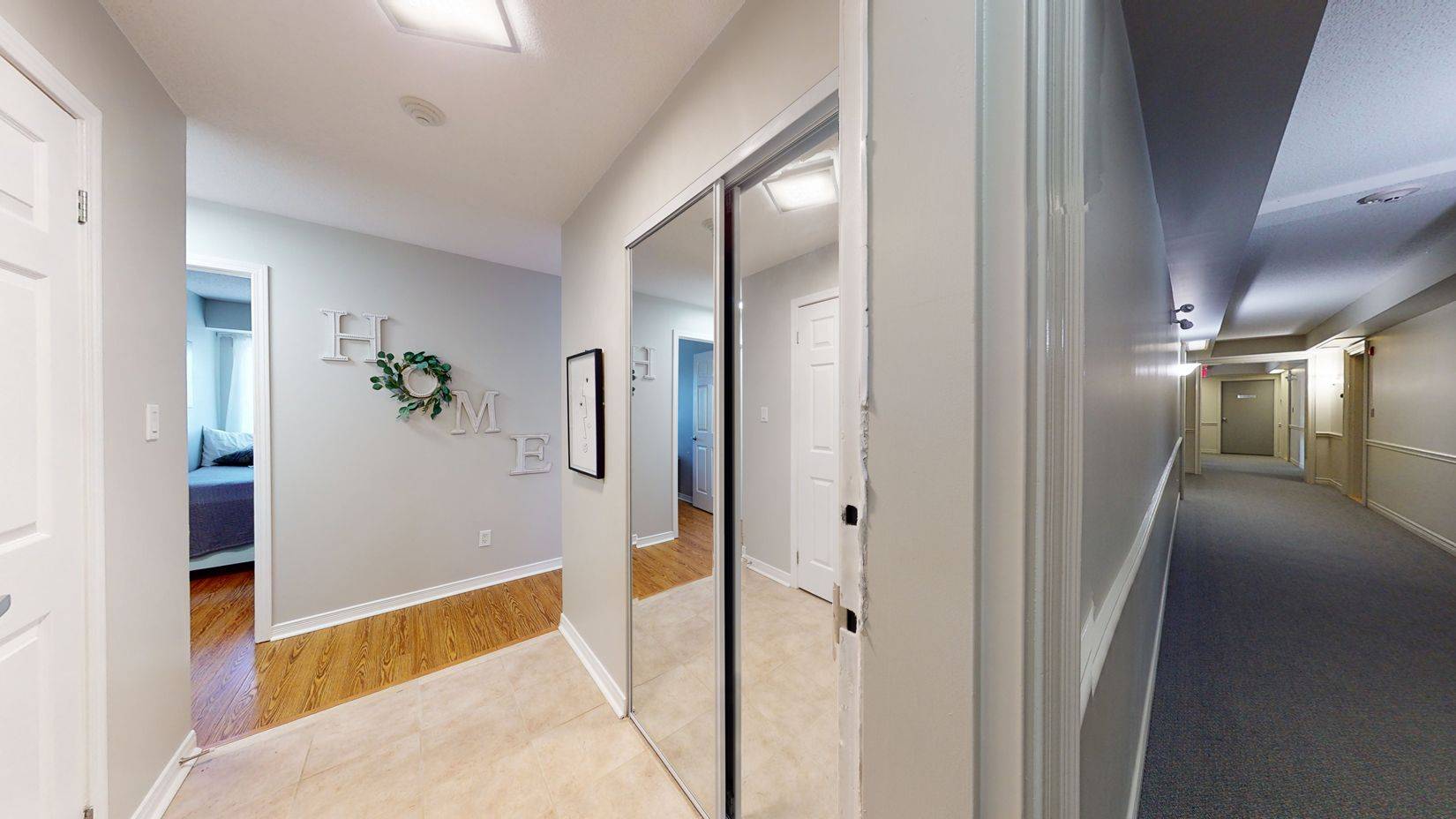 Clarington, ON L1B 0B6,55 Shipway AVE #209