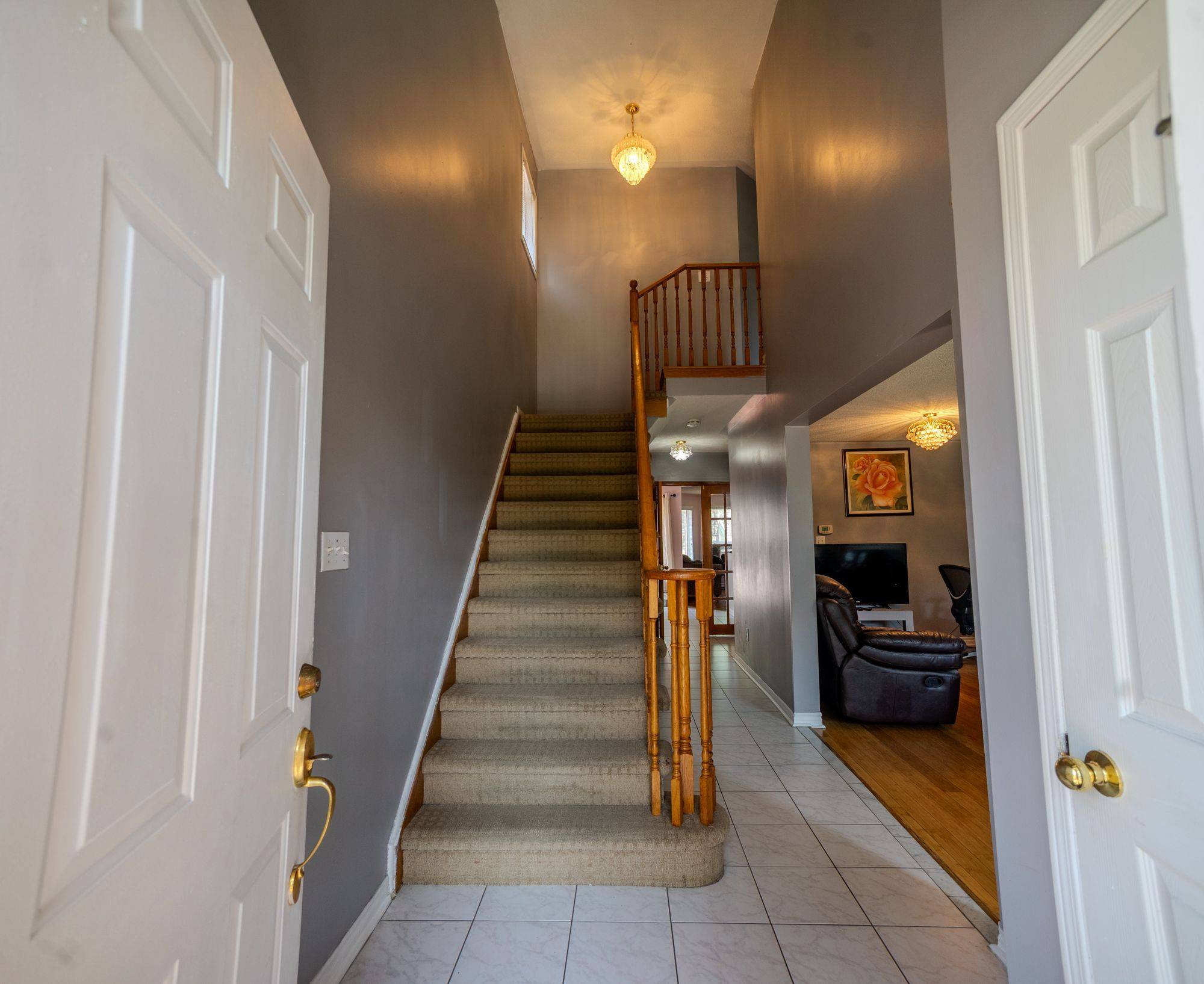 Toronto E08, ON M1W 3W9,84 Bridlegrove DR
