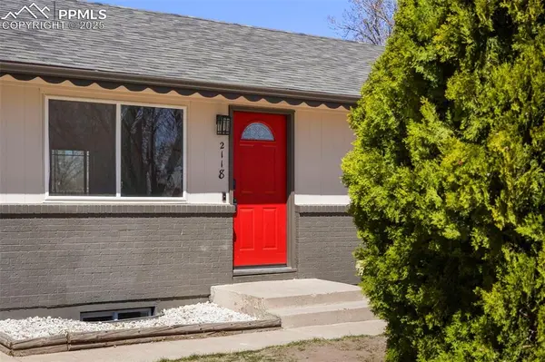 Colorado Springs, CO 80905,2118 S El Paso AVE