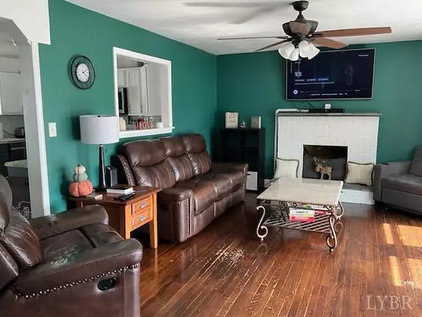 Vinton, VA 24179,514 Briarwood DR